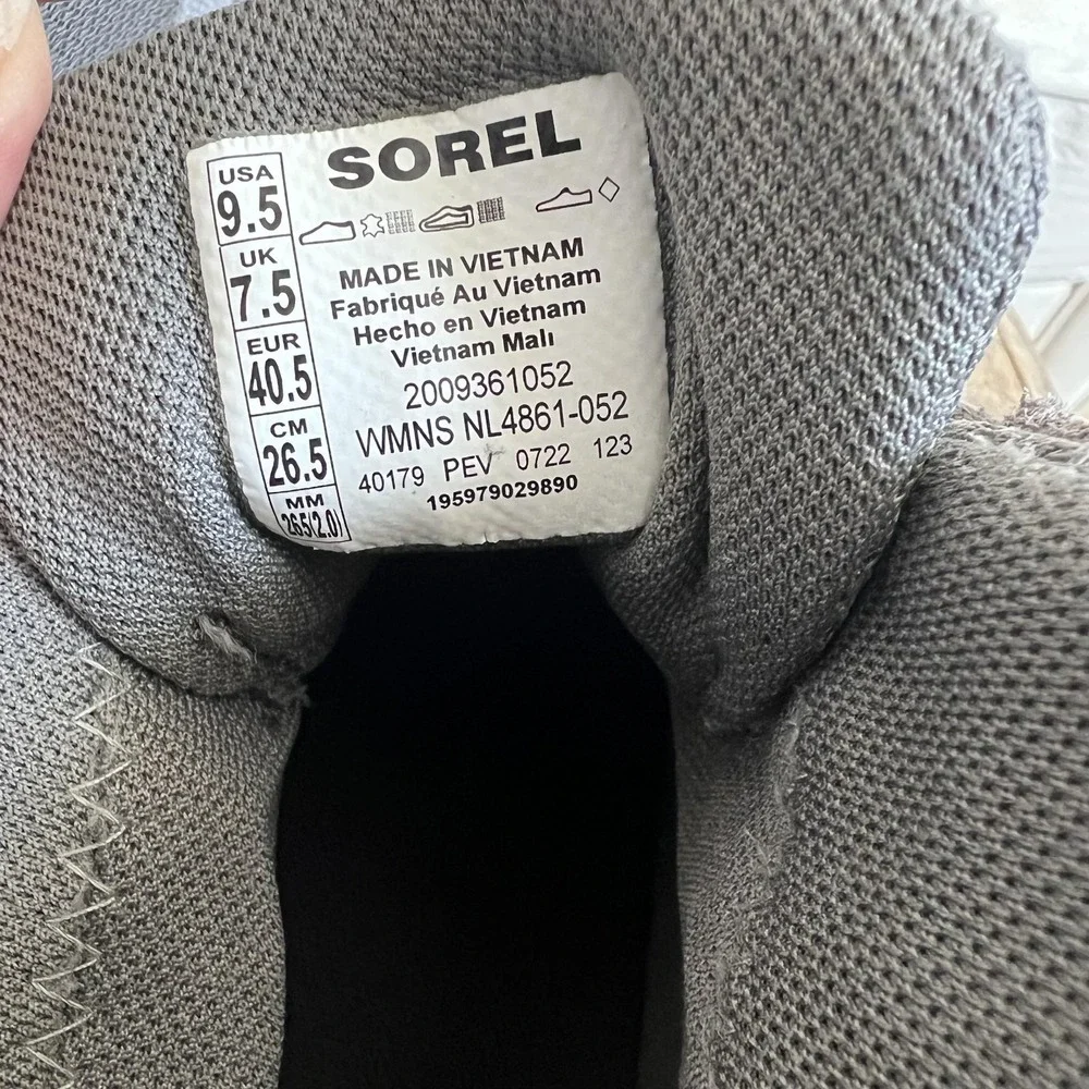 Sorel Shoes Womens Size 9.5 Gray Mesh Mid Top Walking Sneaker Boots Casual